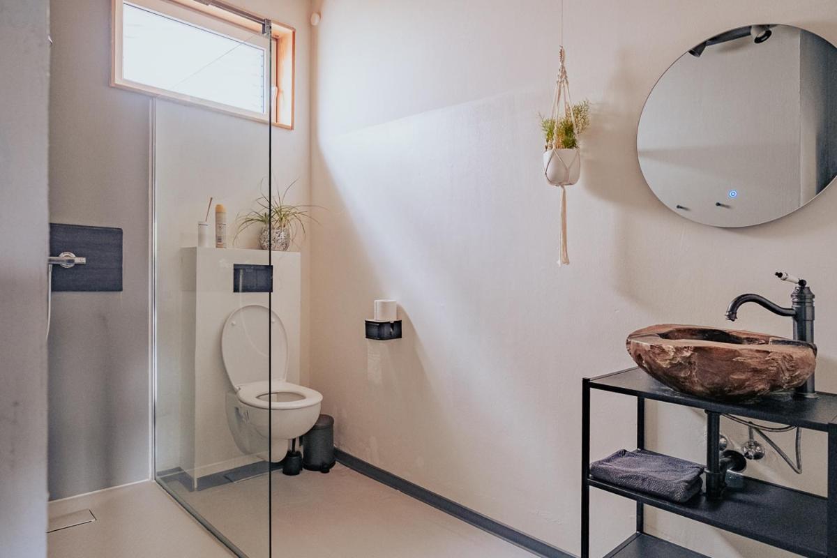 Hostel Oder Ferienwohnung 1-16 Personen Im Blauen Haus Фехмарн Екстериор снимка
